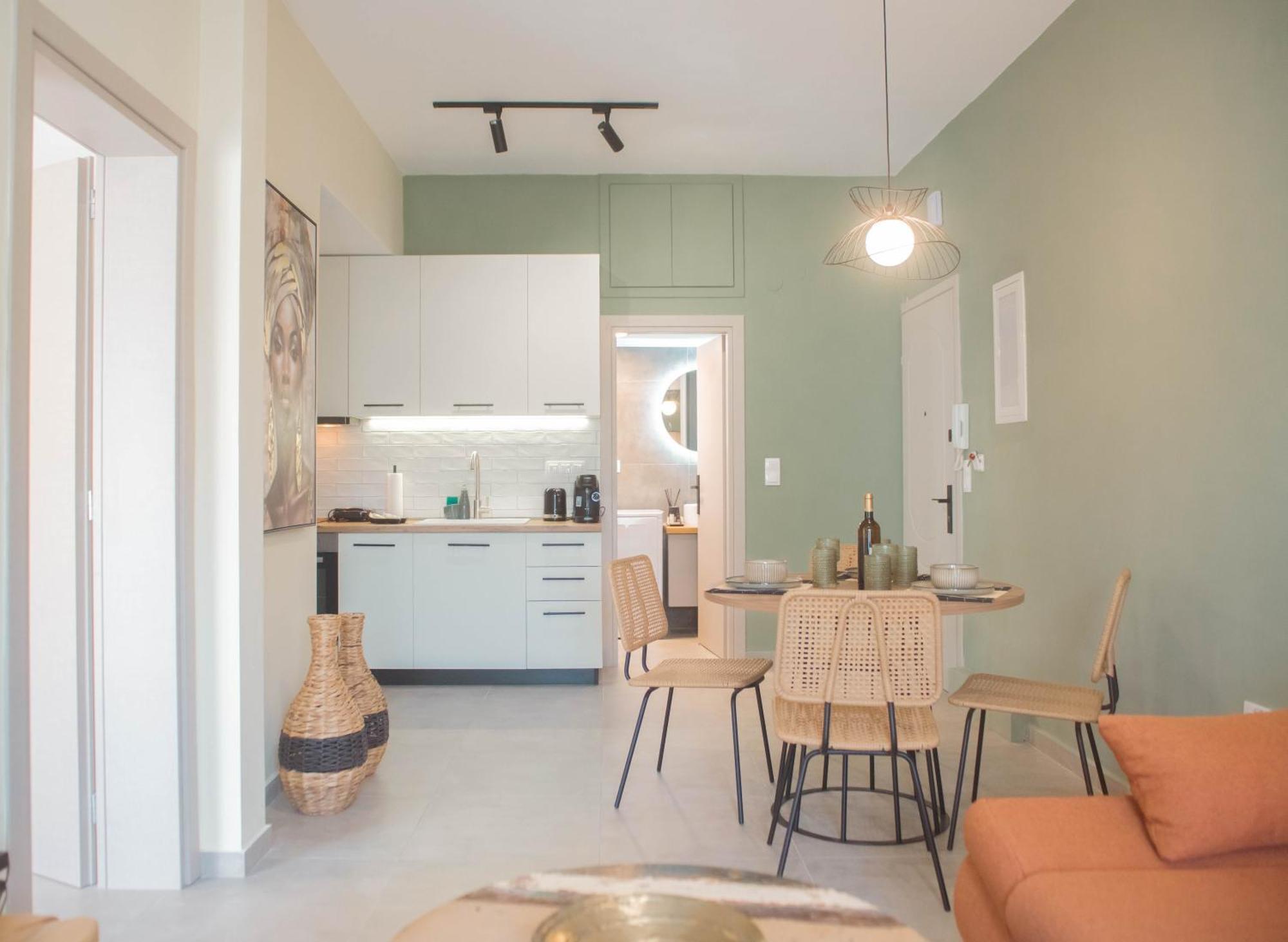 Cleopatra - City Escape Apartment Александруполис Екстериор снимка